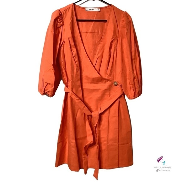 JustFab NWT - Sz L - wrap dress coral color w/ puffer sleeves - Picture 3 of 8